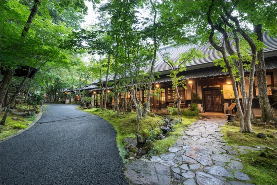 Hotel Oyado Nihon no Ashitaba Yufu Exterior foto